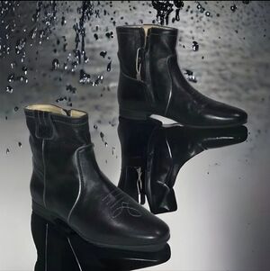 GEOX Respira Waterproof Black Leather Ankle Boots Silver Trim Sz 7 (37.5 EU)